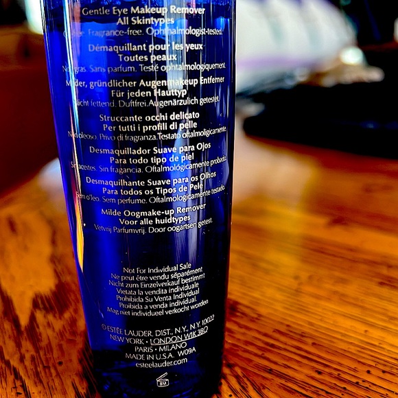 🌺🌸NEWEstee Lauder3.4 ozGentle Eye MakeupRemover.AllSkinTypes.Oil&FragranceFree - Picture 2 of 2